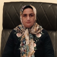 زینب لرخانی